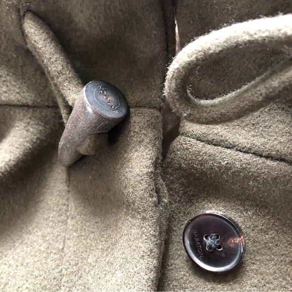 Aritzia Babaton Pearce Wool Cashmere Coat in Dark Olive Green - Picture 5 of 13